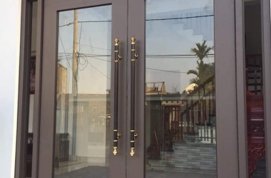Những lý do bạn nên chọn lắp đặt cửa nhôm kính