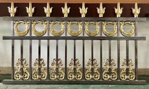 cửa cổng sắt mỹ thuật Long An