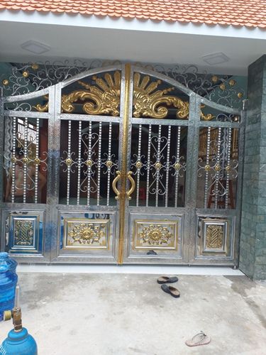 mẫu cửa cổng inox đẹp