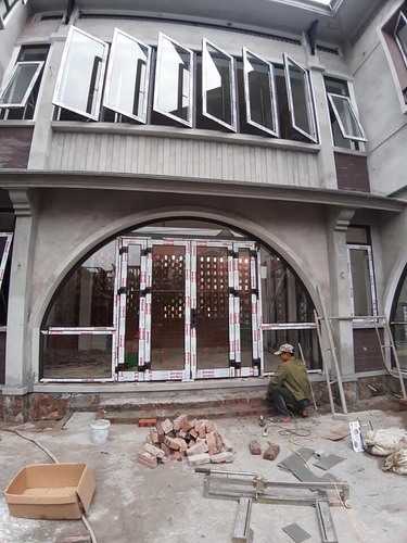 cửa nhôm xingfa ở Long An