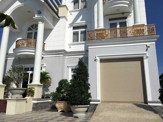 công ty làm cửa cuốn công nghệ Đức Long An