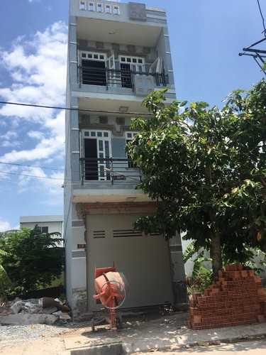 cong-ty-lam-cua-cuon-tan-an-cong-nghe-duc-1