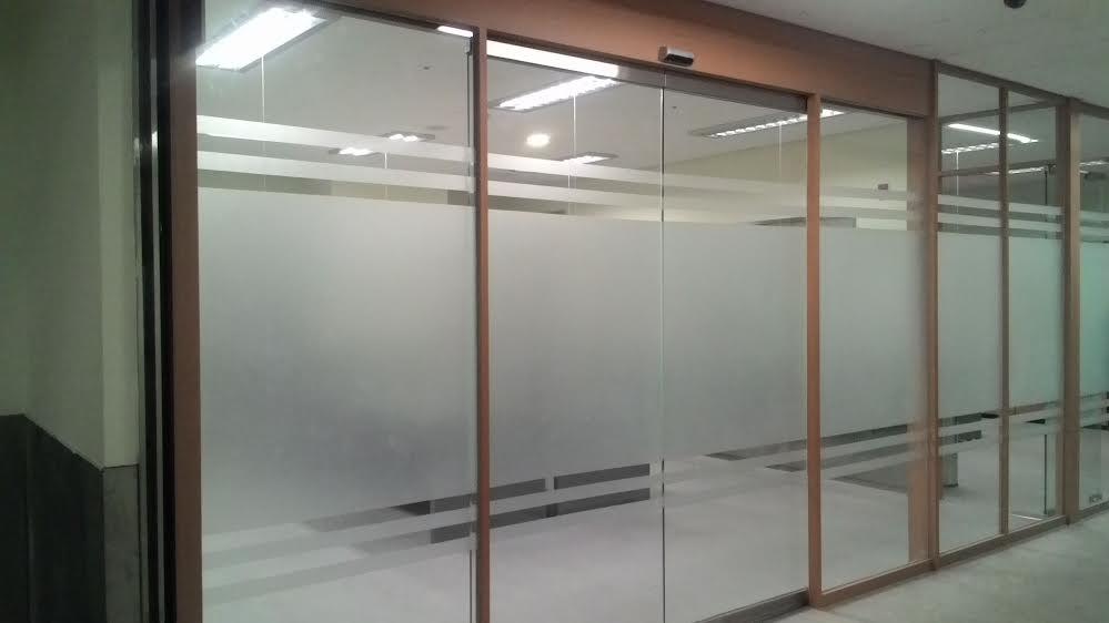 Đơn vị thi công nhôm kính uy tín