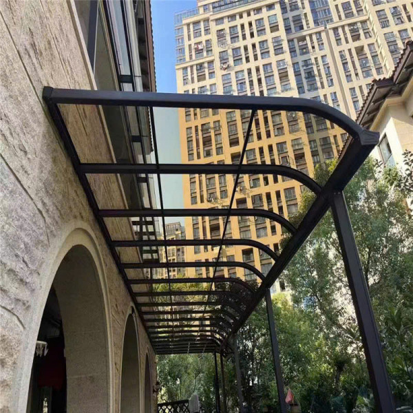 tấm lợp nhựa cường lực polycarbonate đặc