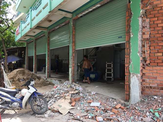 làm cửa cuốn công nghệ Úc Long An