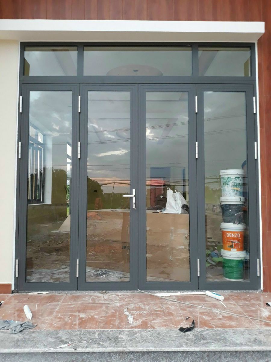 lắp đặt cửa nhôm kính cao cấp