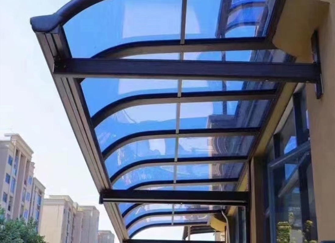 Mái che khung nhôm kính cường lực cho building và villa