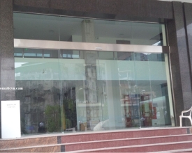CỬA NHÔM KÍNH 18