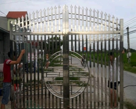 cửa cổng 03