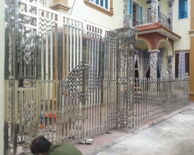 cửa cổng 10